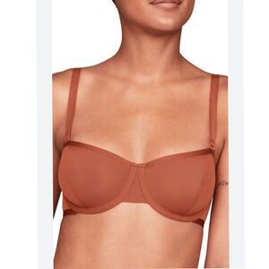 Cuup The Balconette‎ Mesh Bra In
Clay 34D